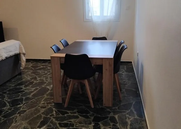 Blue Infinity Apartment *